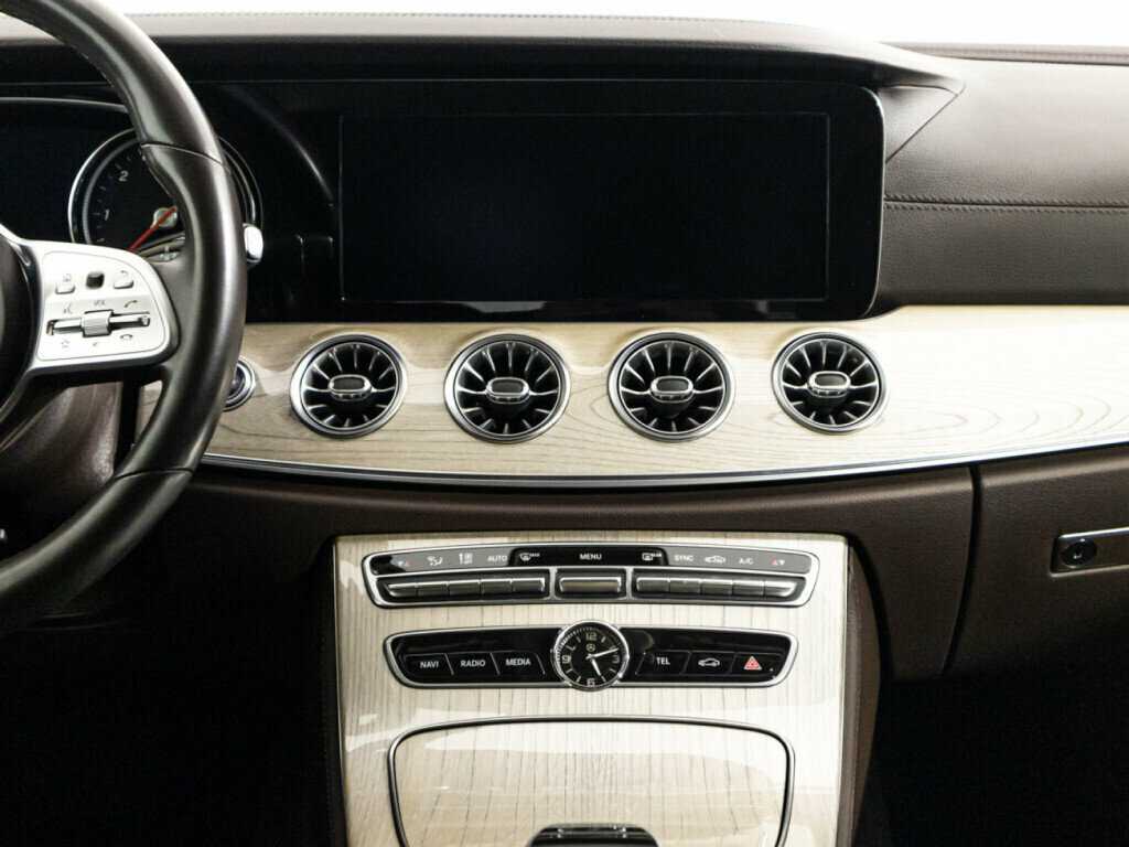 Mercedes-Benz CLS с пробегом — 2020 год. Фото: #13