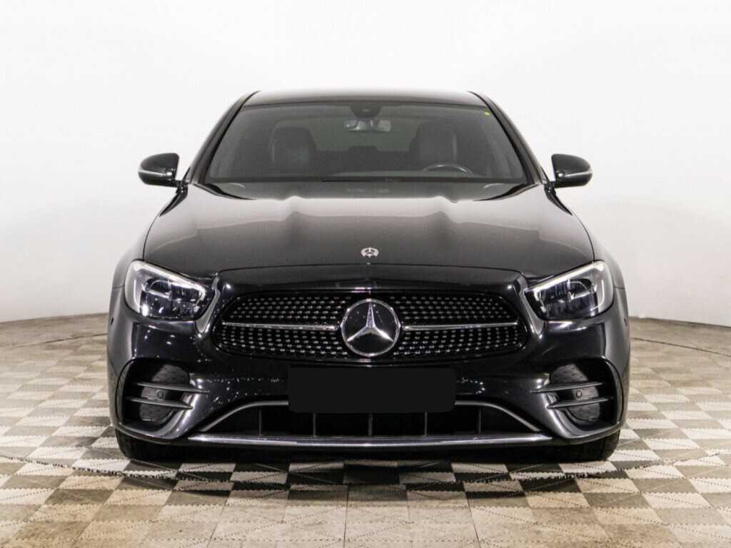 Mercedes-Benz E-Класс с пробегом — 2020 год. Фото: #1