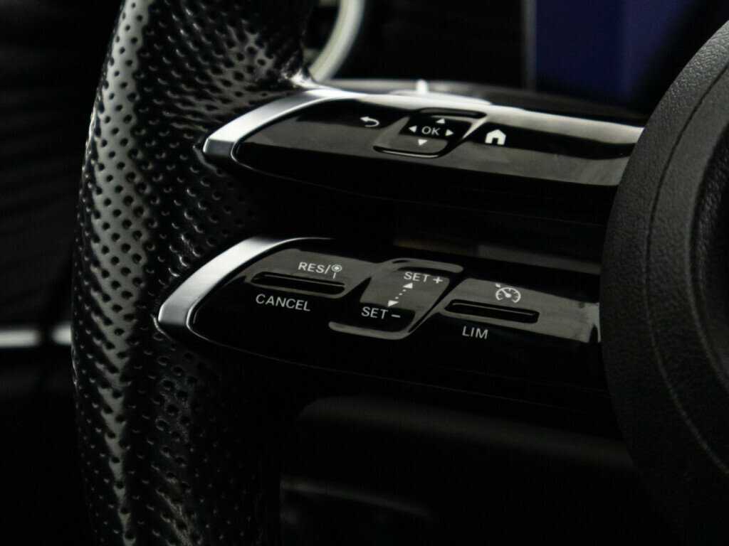 Mercedes-Benz E-Класс с пробегом — 2020 год. Фото: #18