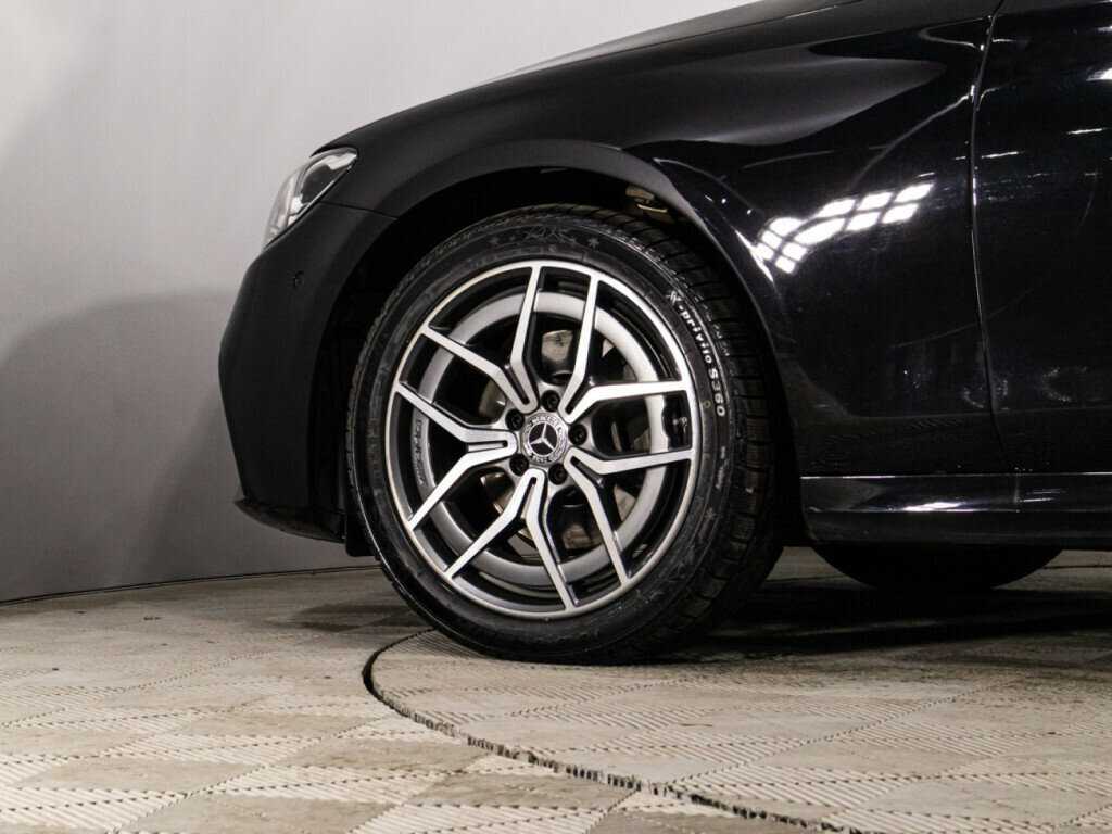 Mercedes-Benz E-Класс с пробегом — 2020 год. Фото: #19