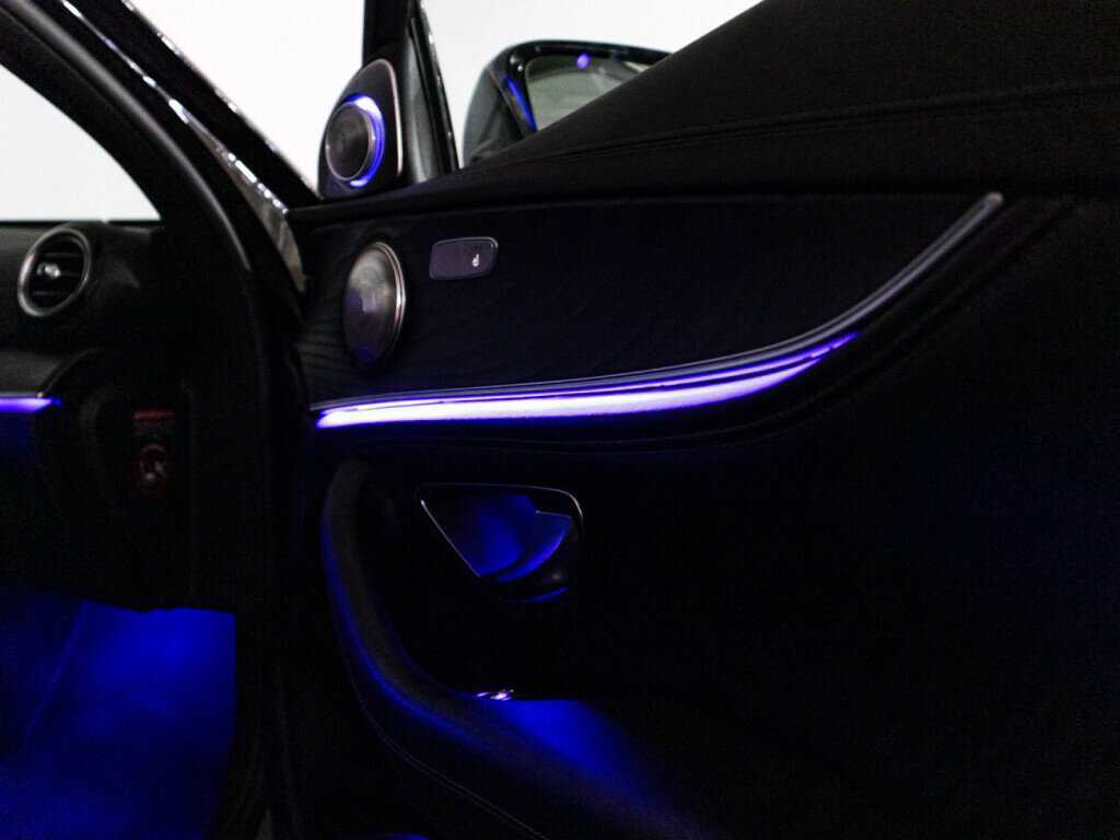 Mercedes-Benz E-Класс с пробегом — 2020 год. Фото: #23