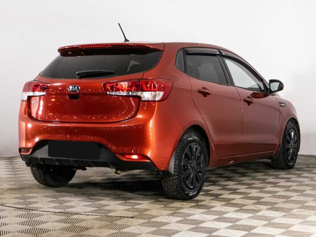 Kia Rio с пробегом — 2015 год. Фото: #4
