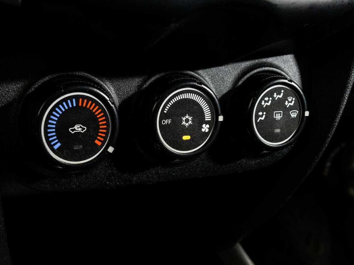 Mitsubishi ASX с пробегом — 2011 год. Фото: #11