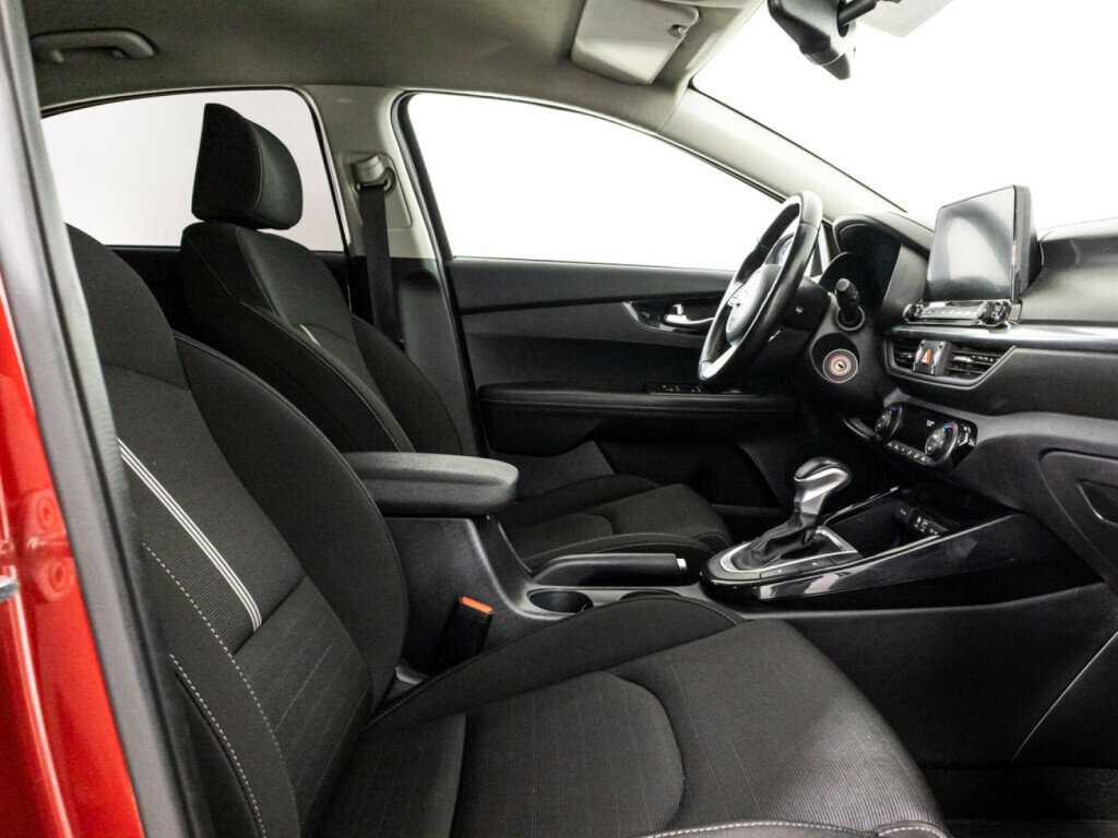 Kia Cerato с пробегом — 2019 год. Фото: #20