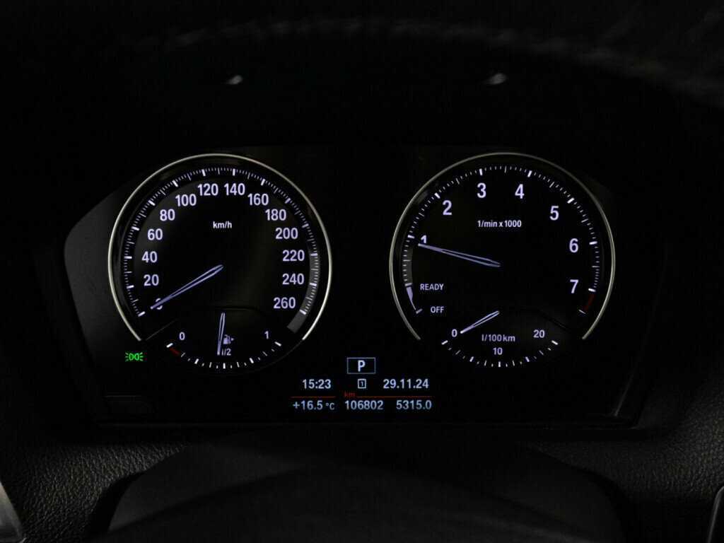 BMW 1 серии с пробегом — 2017 год. Фото: #11