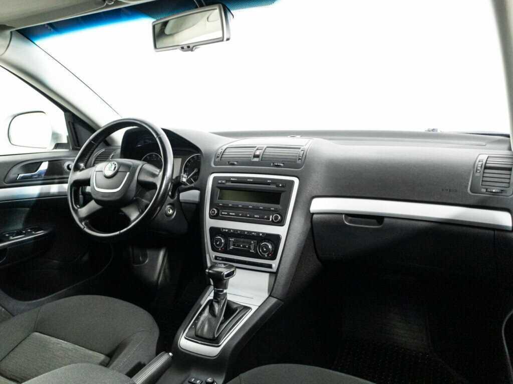 Skoda Octavia с пробегом — 2010 год. Фото: #8