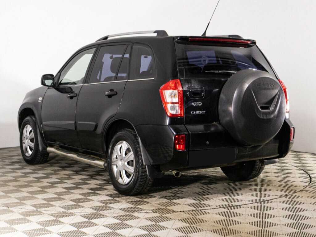 Chery Tiggo (T11) с пробегом — 2013 год. Фото: #6