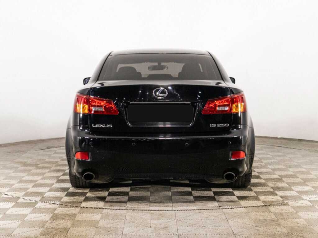 Lexus IS с пробегом — 2005 год. Фото: #5