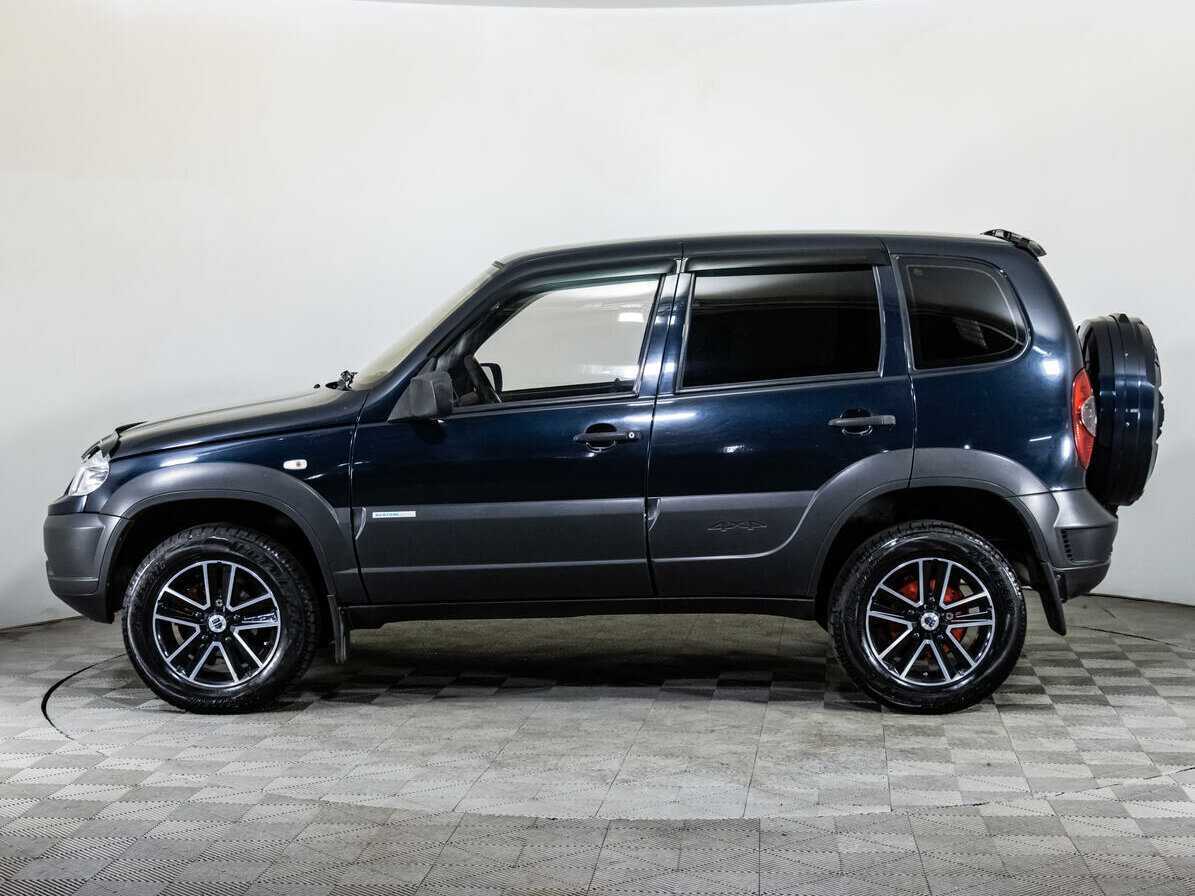 Chevrolet Niva с пробегом — 2011 год. Фото: #7