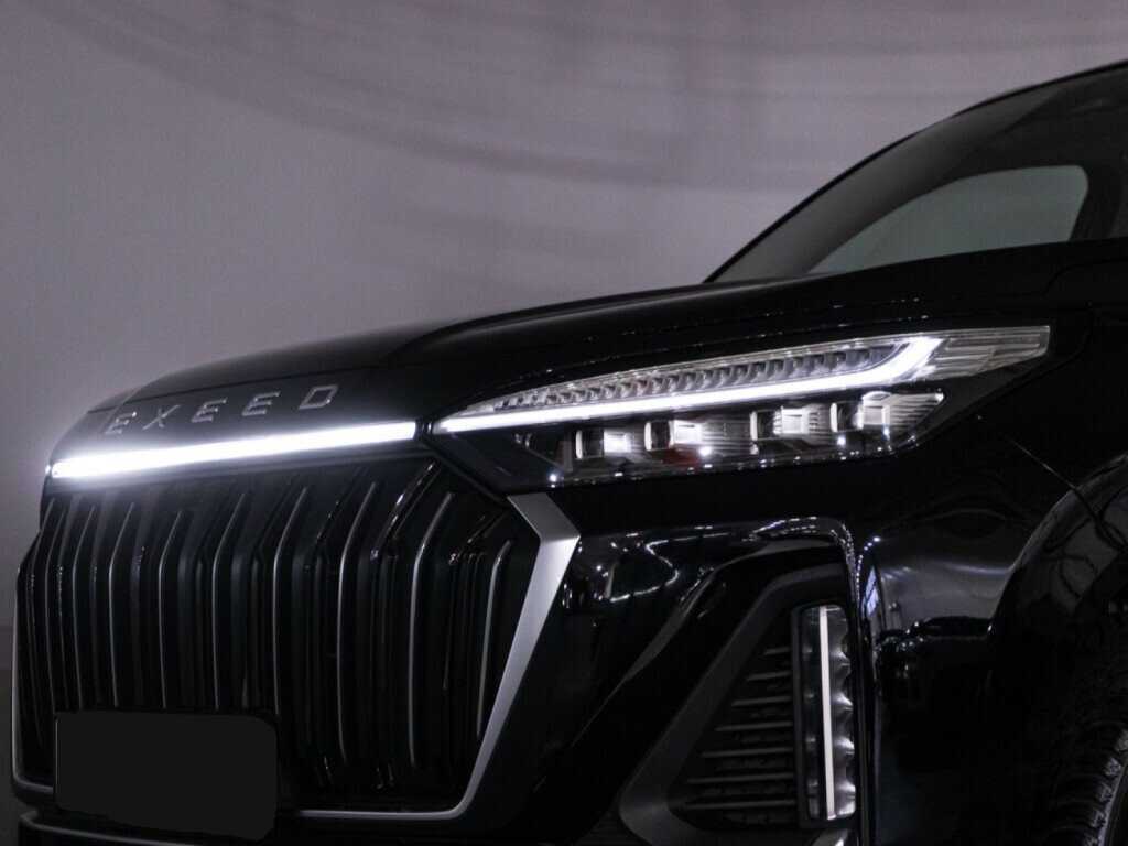 EXEED VX с пробегом — 2023 год. Фото: #31