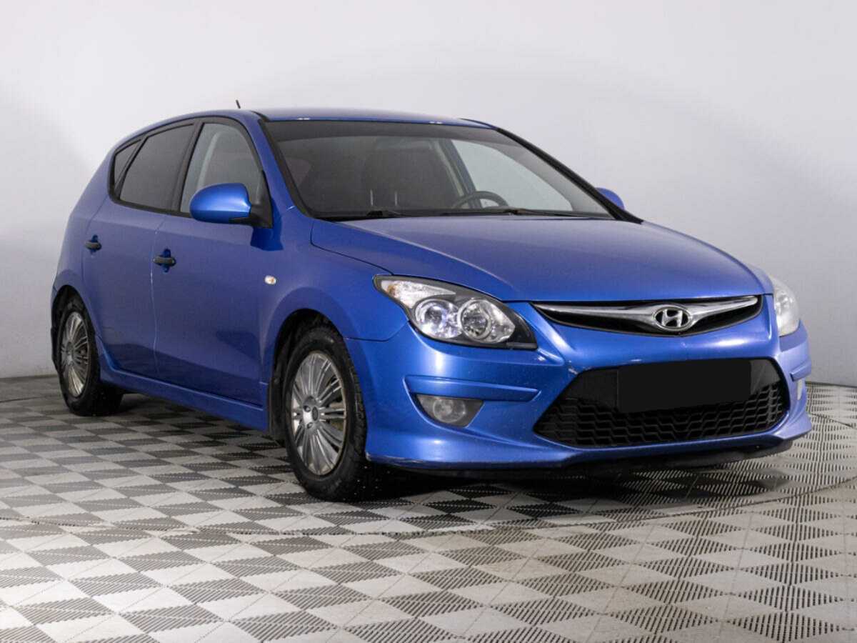 Hyundai i30 с пробегом — 2010 год. Фото: #2