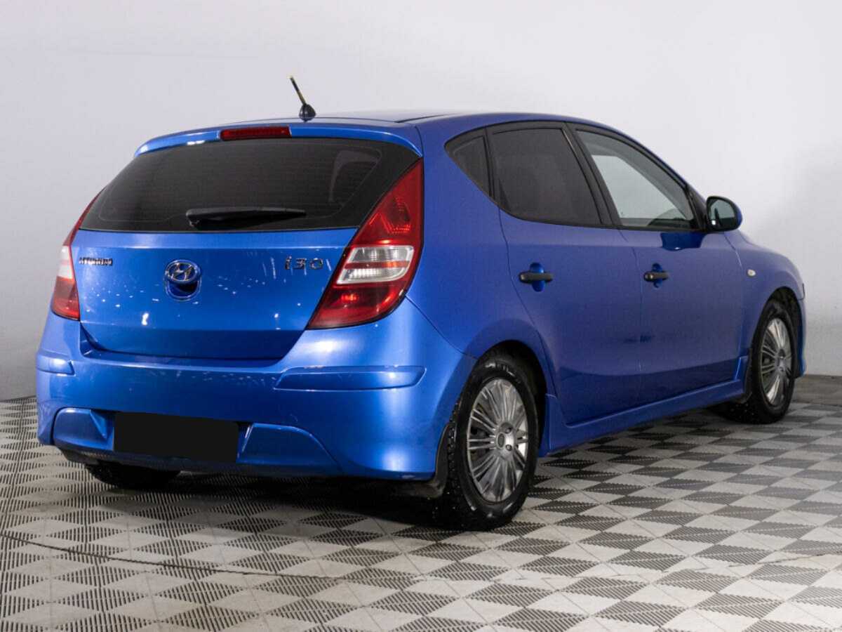 Hyundai i30 с пробегом — 2010 год. Фото: #4