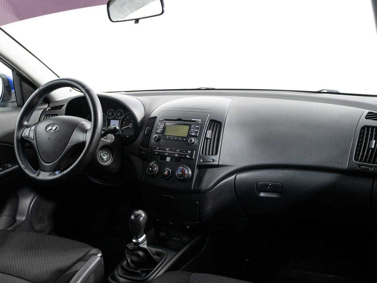 Hyundai i30 с пробегом — 2010 год. Фото: #8