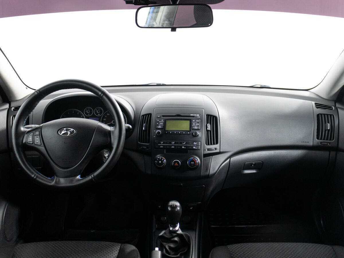 Hyundai i30 с пробегом — 2010 год. Фото: #12