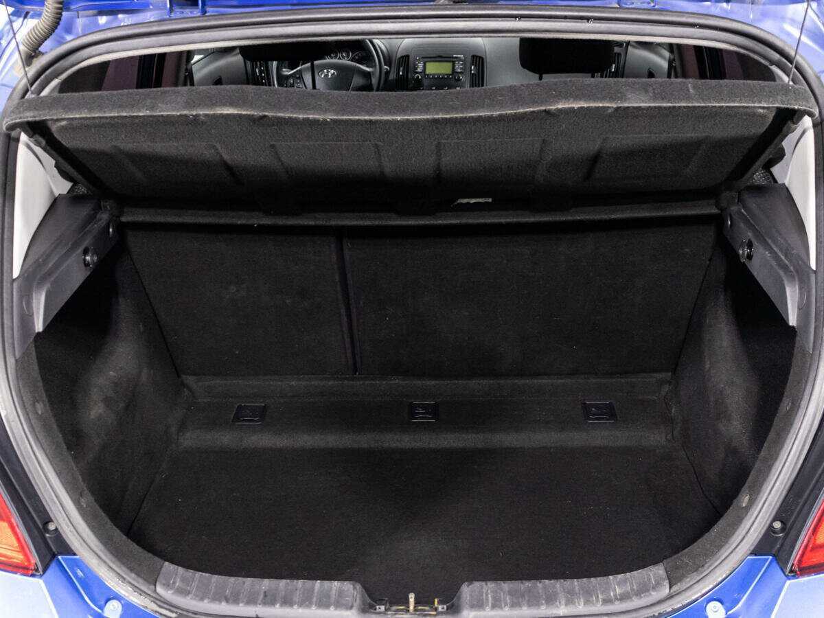 Hyundai i30 с пробегом — 2010 год. Фото: #14