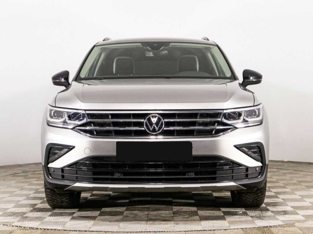 Volkswagen Tiguan с пробегом — 2021 год. Фото: #1