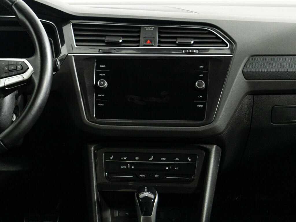 Volkswagen Tiguan с пробегом — 2021 год. Фото: #13