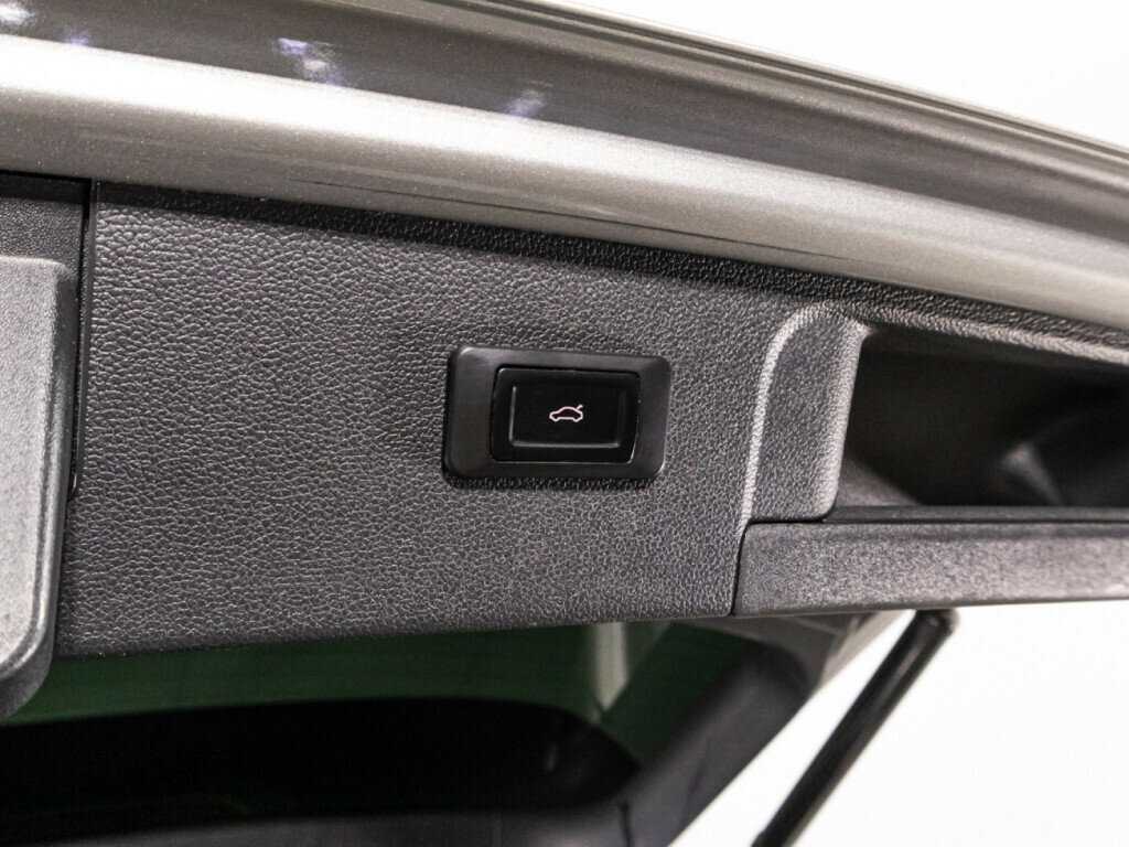 Volkswagen Tiguan с пробегом — 2021 год. Фото: #14