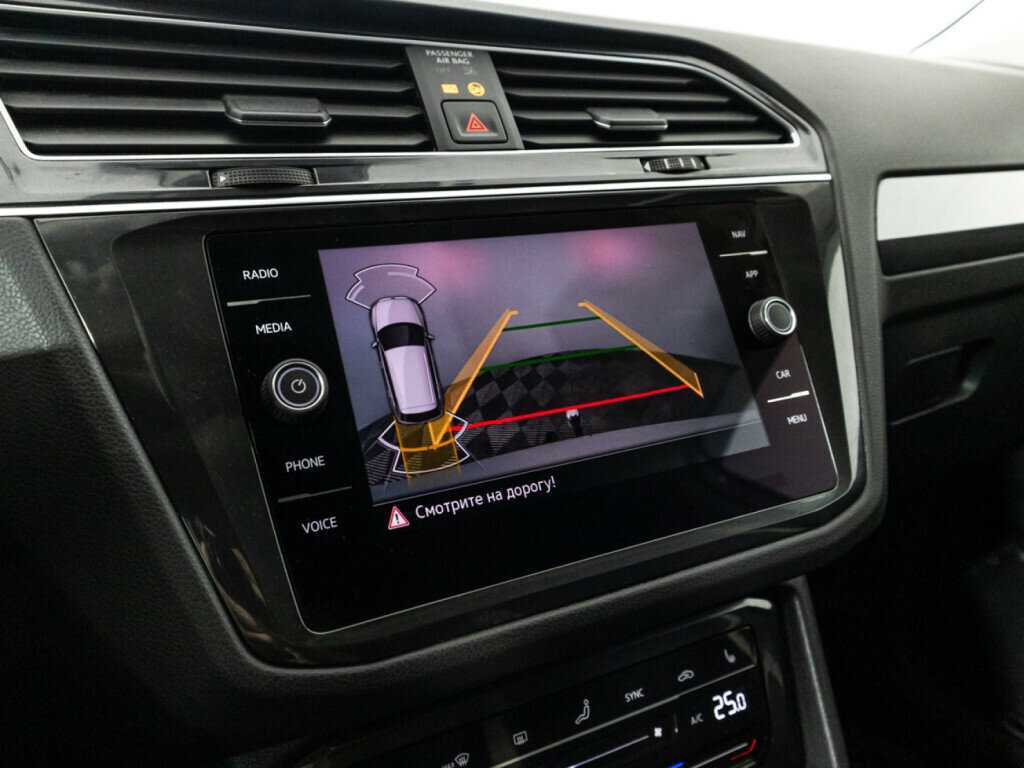 Volkswagen Tiguan с пробегом — 2021 год. Фото: #15