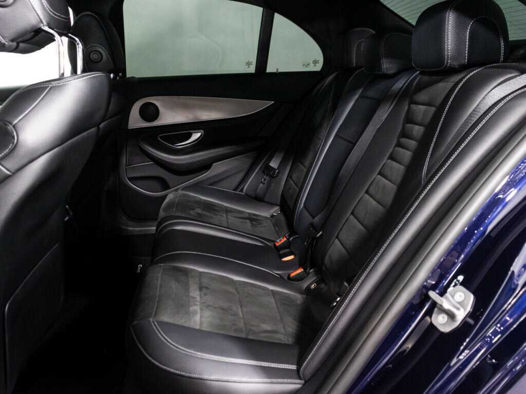 Mercedes-Benz E-Класс с пробегом — 2017 год. Фото: #9