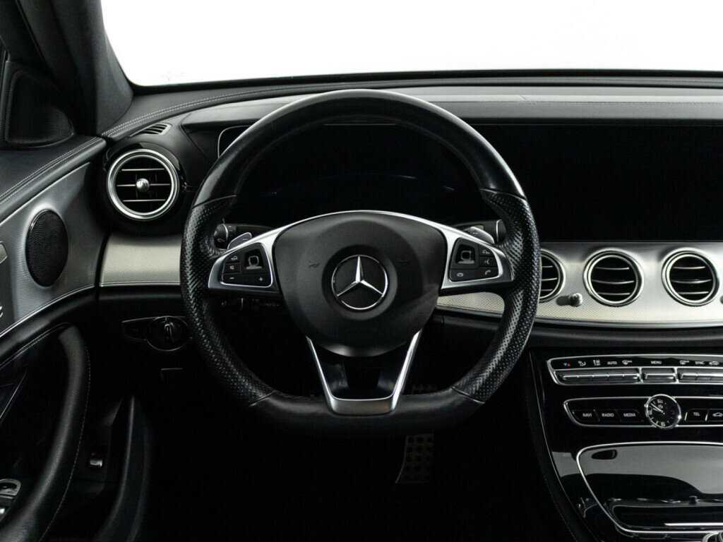 Mercedes-Benz E-Класс с пробегом — 2017 год. Фото: #18