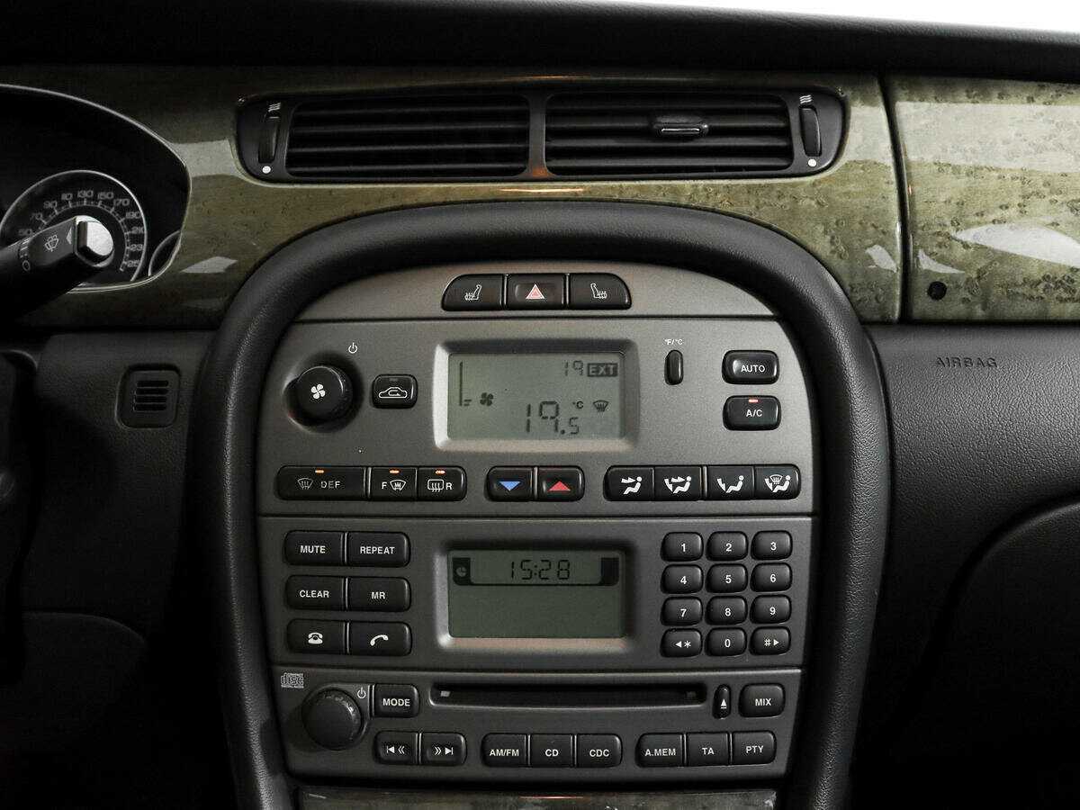 Jaguar X-Type с пробегом — 2007 год. Фото: #12