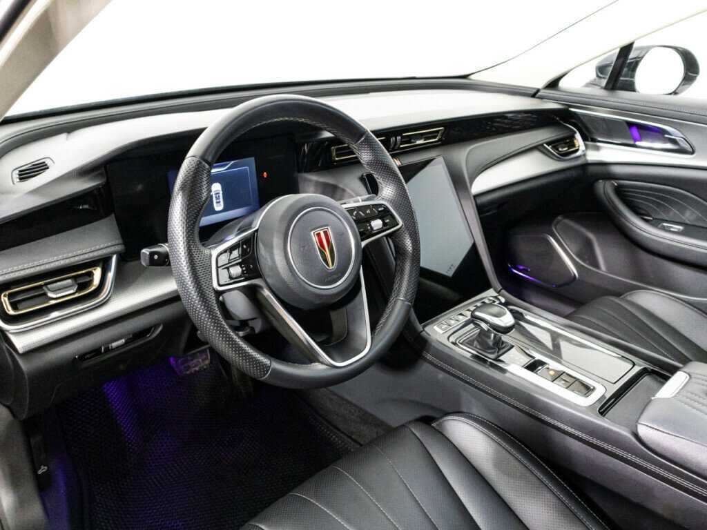 Hongqi H5 с пробегом — 2023 год. Фото: #10