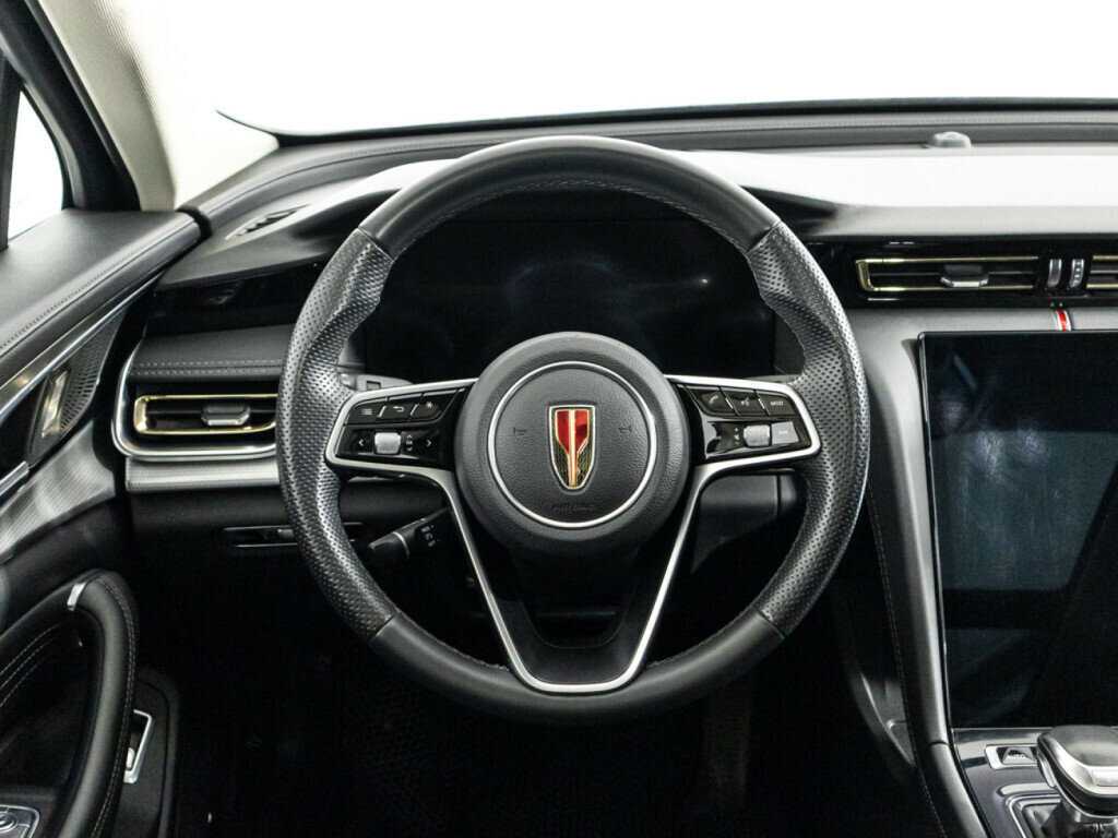 Hongqi H5 с пробегом — 2023 год. Фото: #19