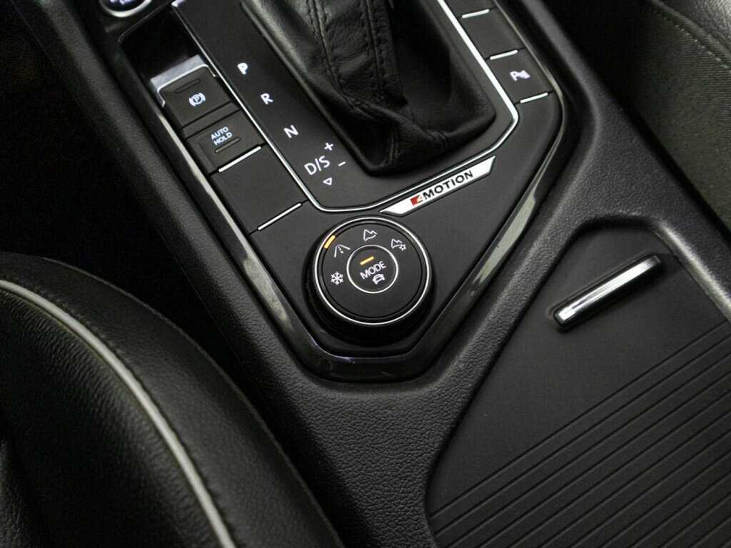 Volkswagen Tiguan с пробегом — 2018 год. Фото: #19