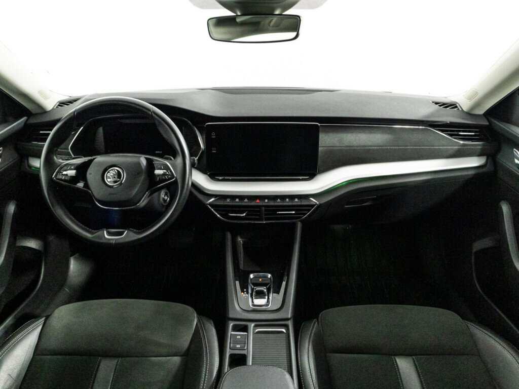 Skoda Octavia с пробегом — 2021 год. Фото: #12
