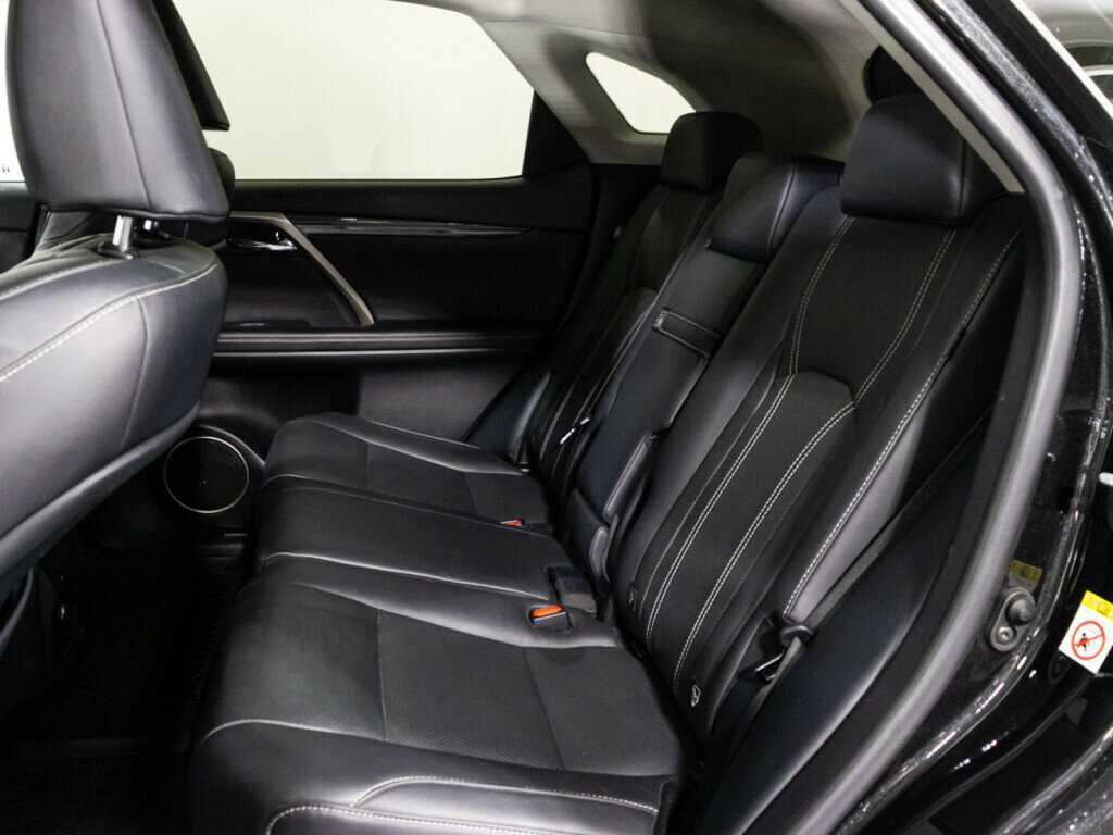 Lexus RX с пробегом — 2018 год. Фото: #9