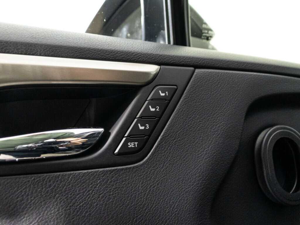 Lexus RX с пробегом — 2018 год. Фото: #26