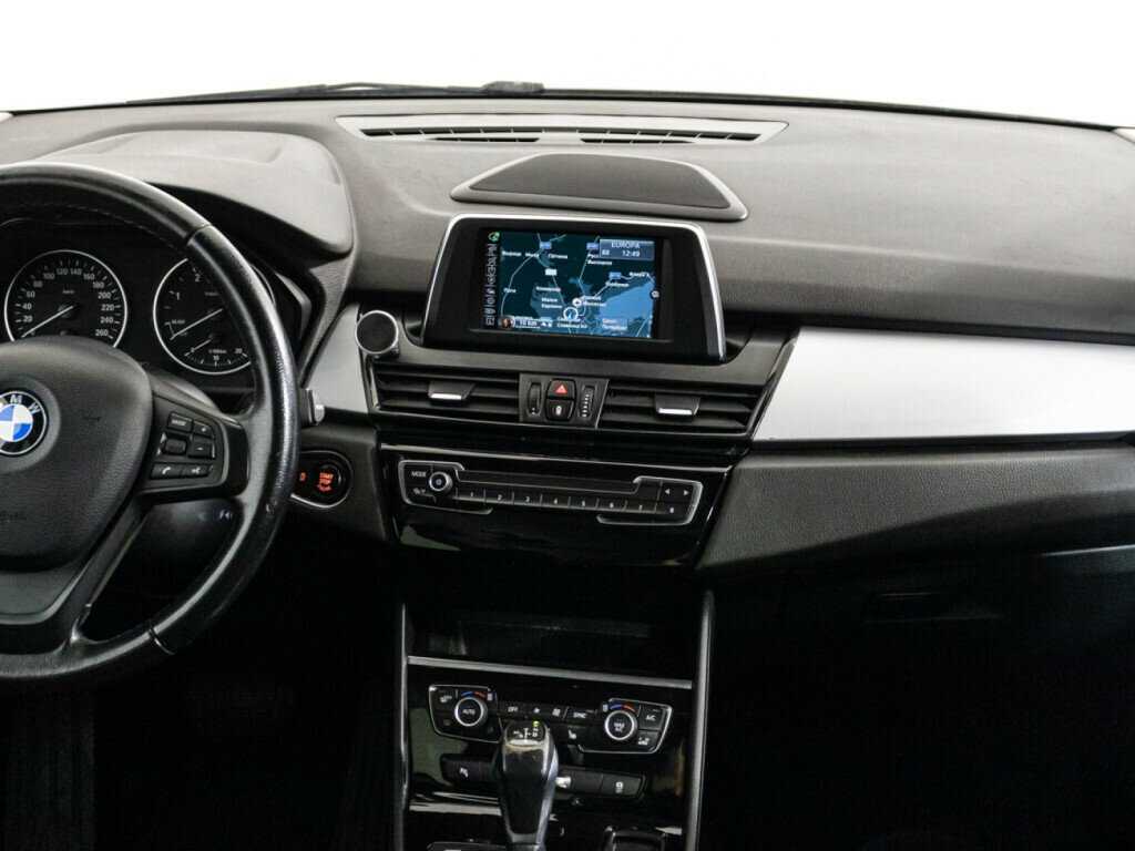 BMW 2 серии Gran Tourer с пробегом — 2017 год. Фото: #13