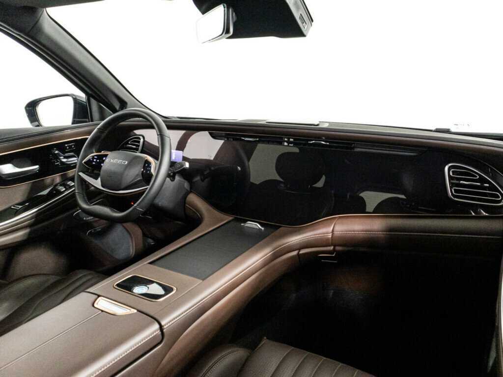 EXEED VX с пробегом — 2023 год. Фото: #8