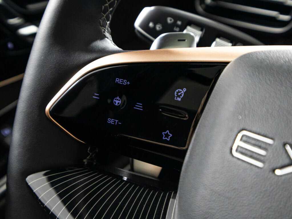 EXEED VX с пробегом — 2023 год. Фото: #27