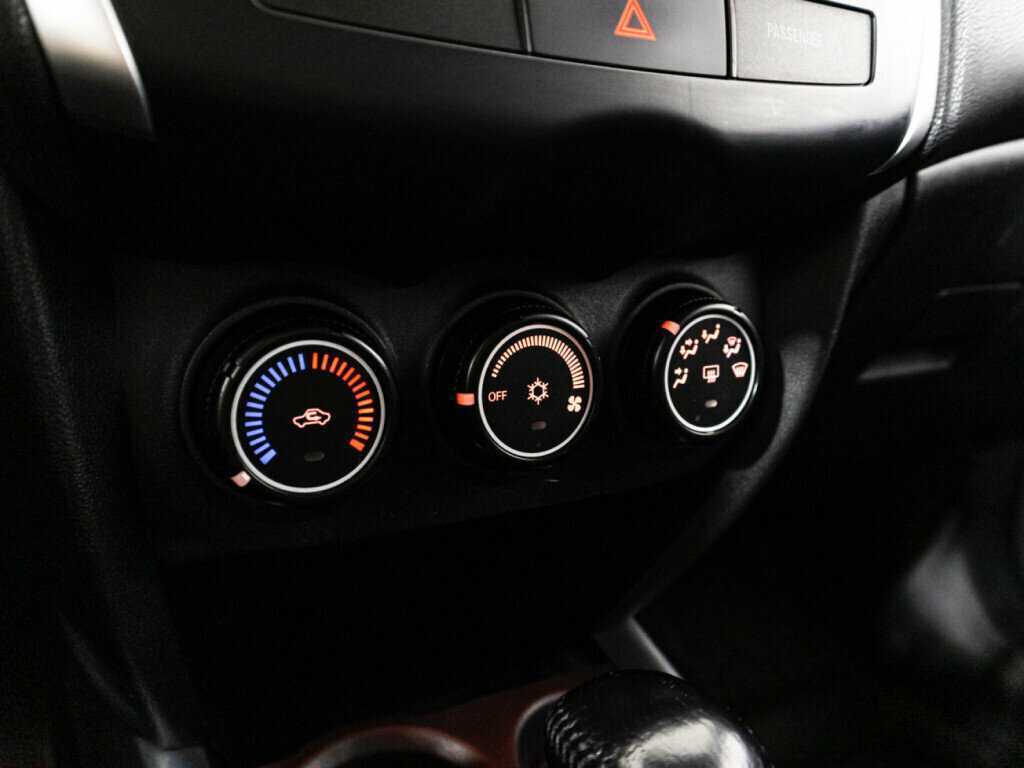 Mitsubishi ASX с пробегом — 2010 год. Фото: #14