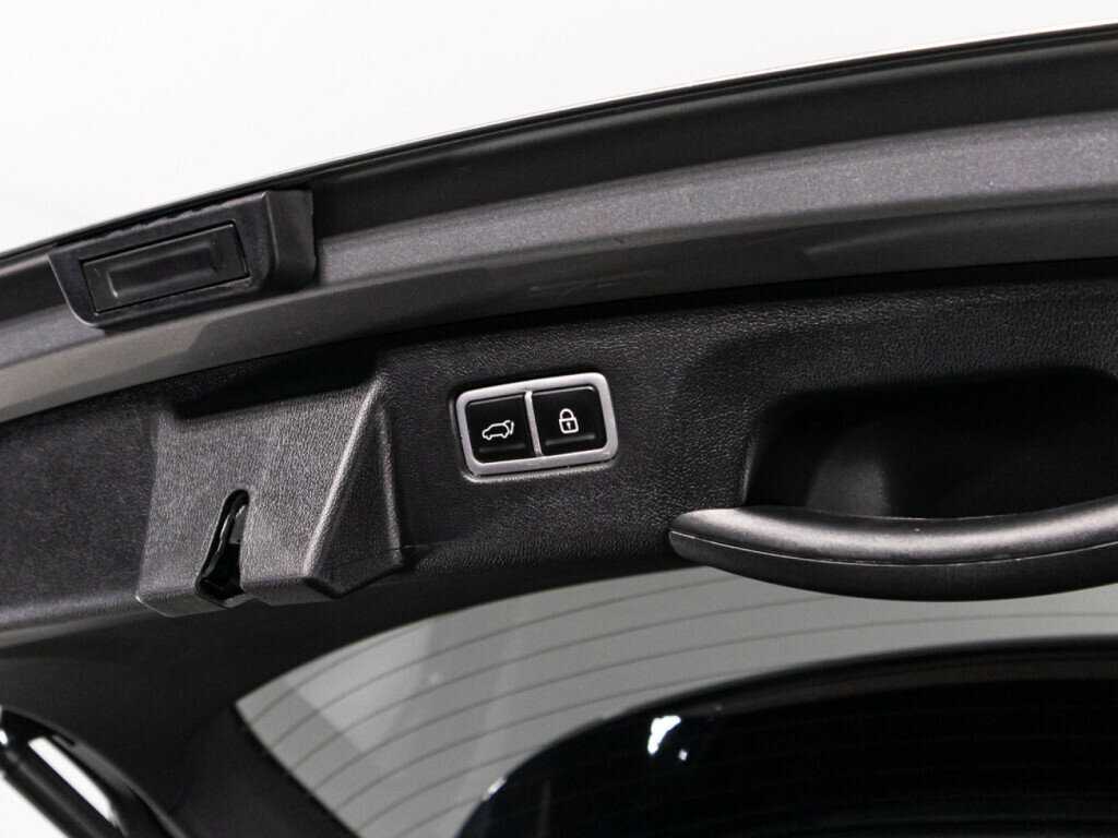 Kia Sorento с пробегом — 2023 год. Фото: #14