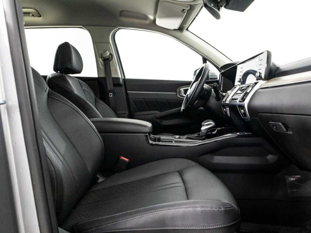 Kia Sorento с пробегом — 2023 год. Фото: #23