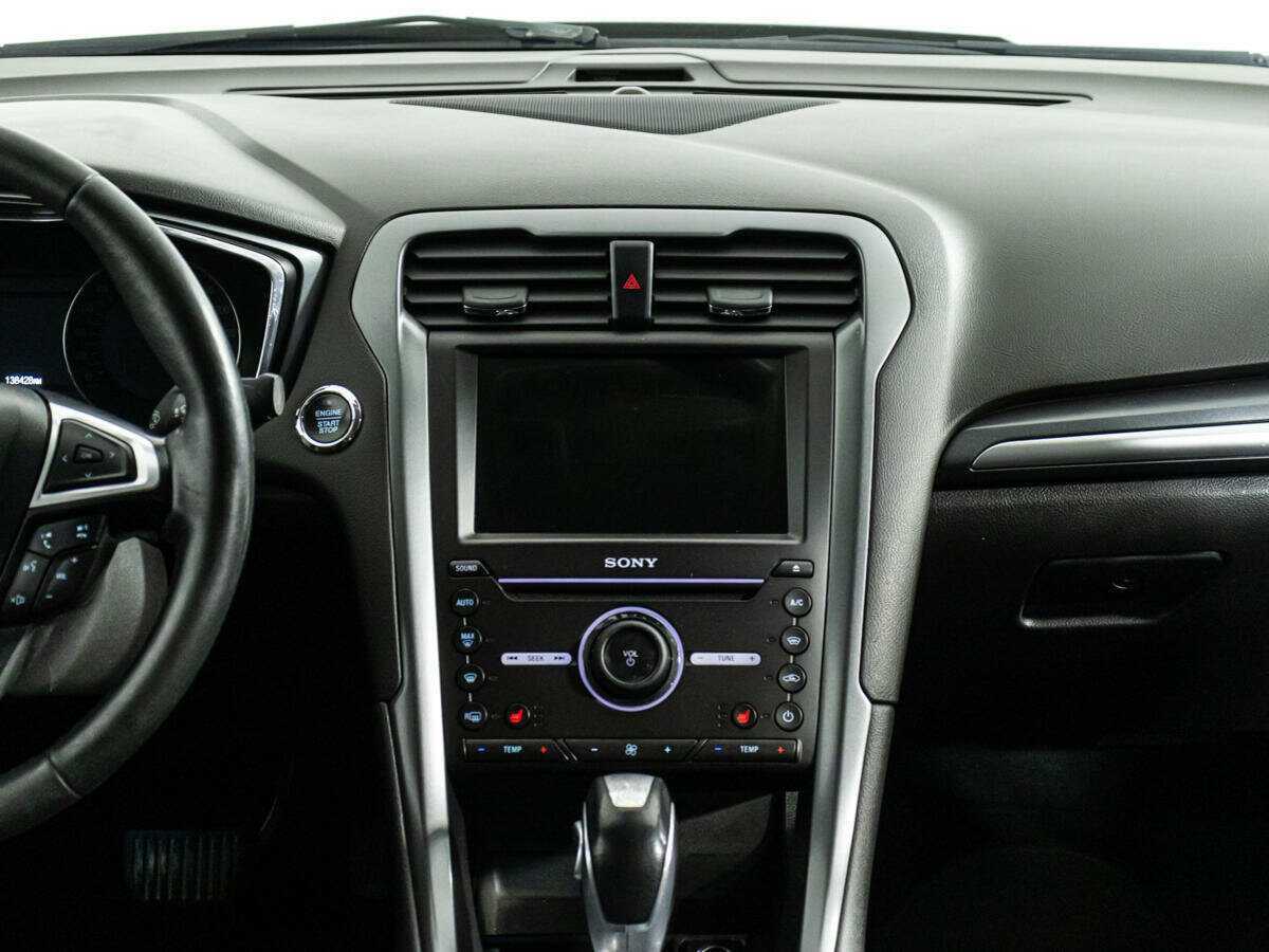 Ford Mondeo с пробегом — 2017 год. Фото: #12