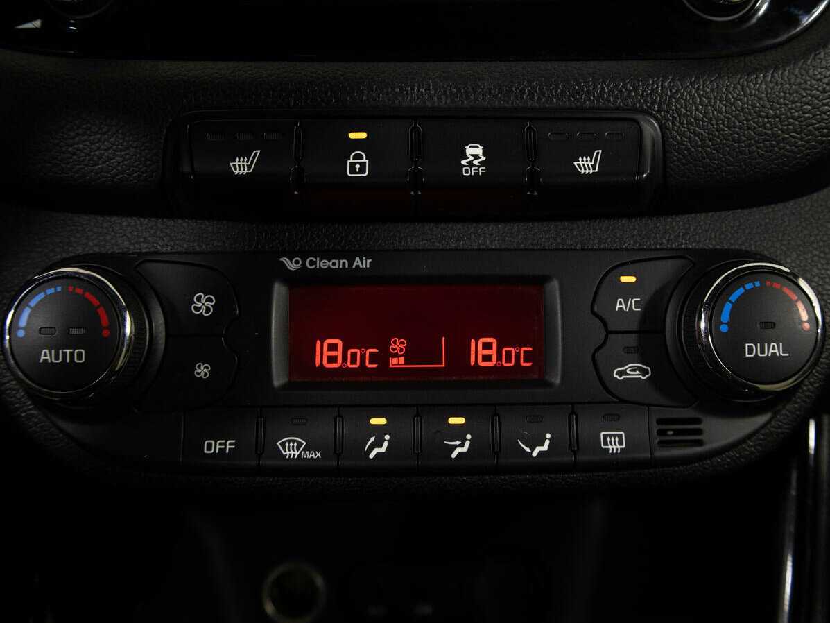 Kia Ceed с пробегом — 2014 год. Фото: #11