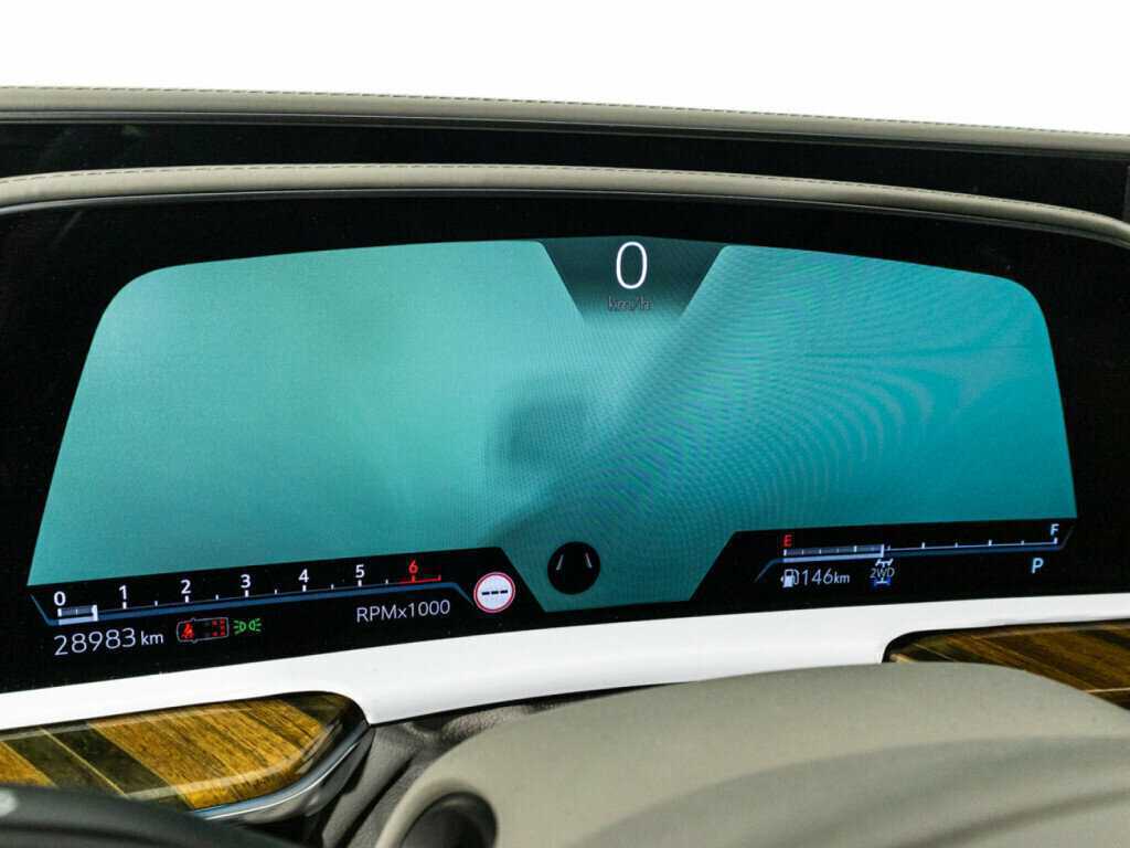 Cadillac Escalade с пробегом — 2021 год. Фото: #17