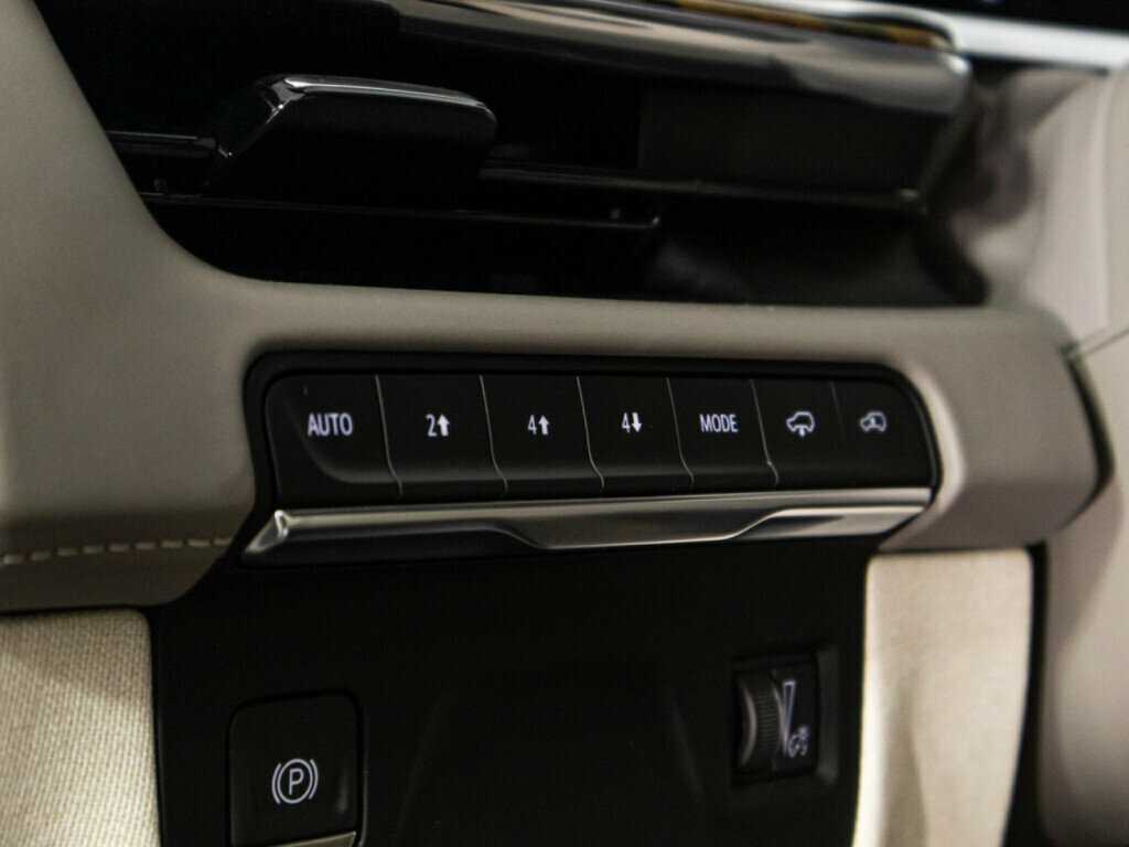 Cadillac Escalade с пробегом — 2021 год. Фото: #24