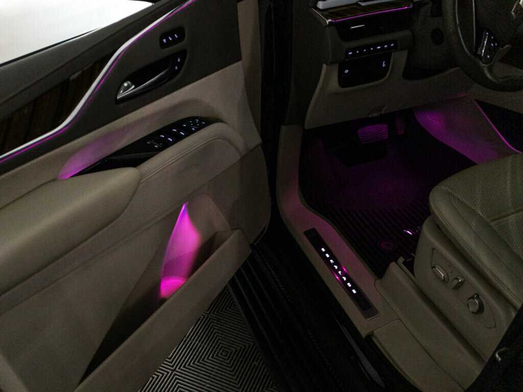 Cadillac Escalade с пробегом — 2021 год. Фото: #29