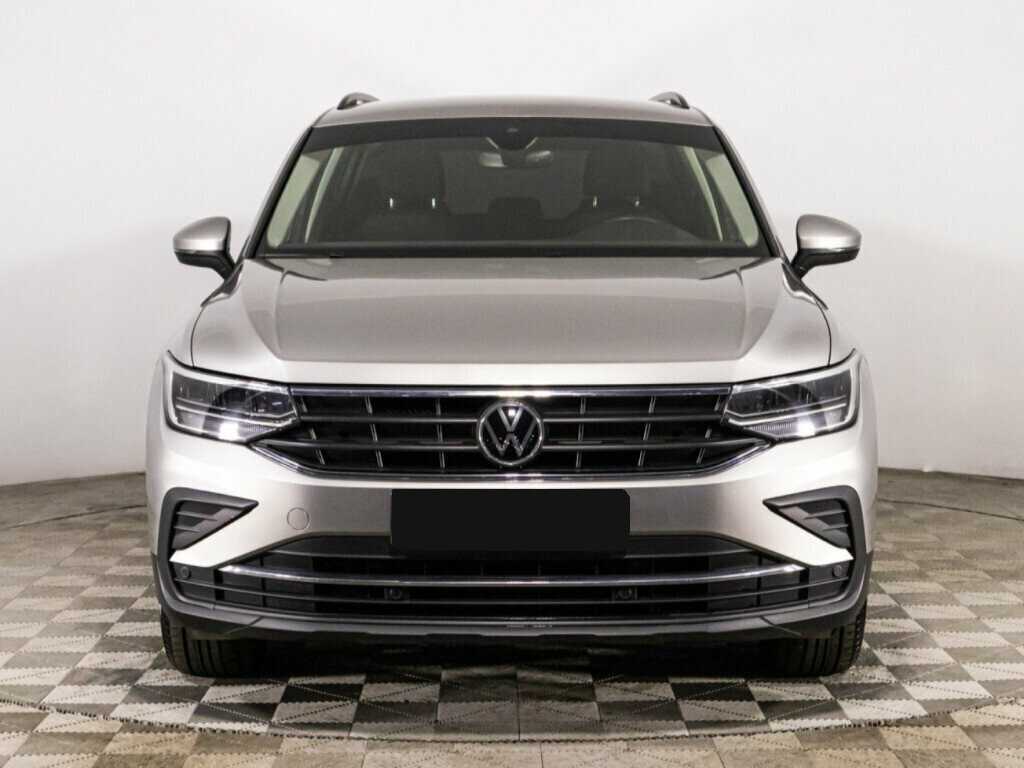 Volkswagen Tiguan с пробегом — 2021 год. Фото: #1