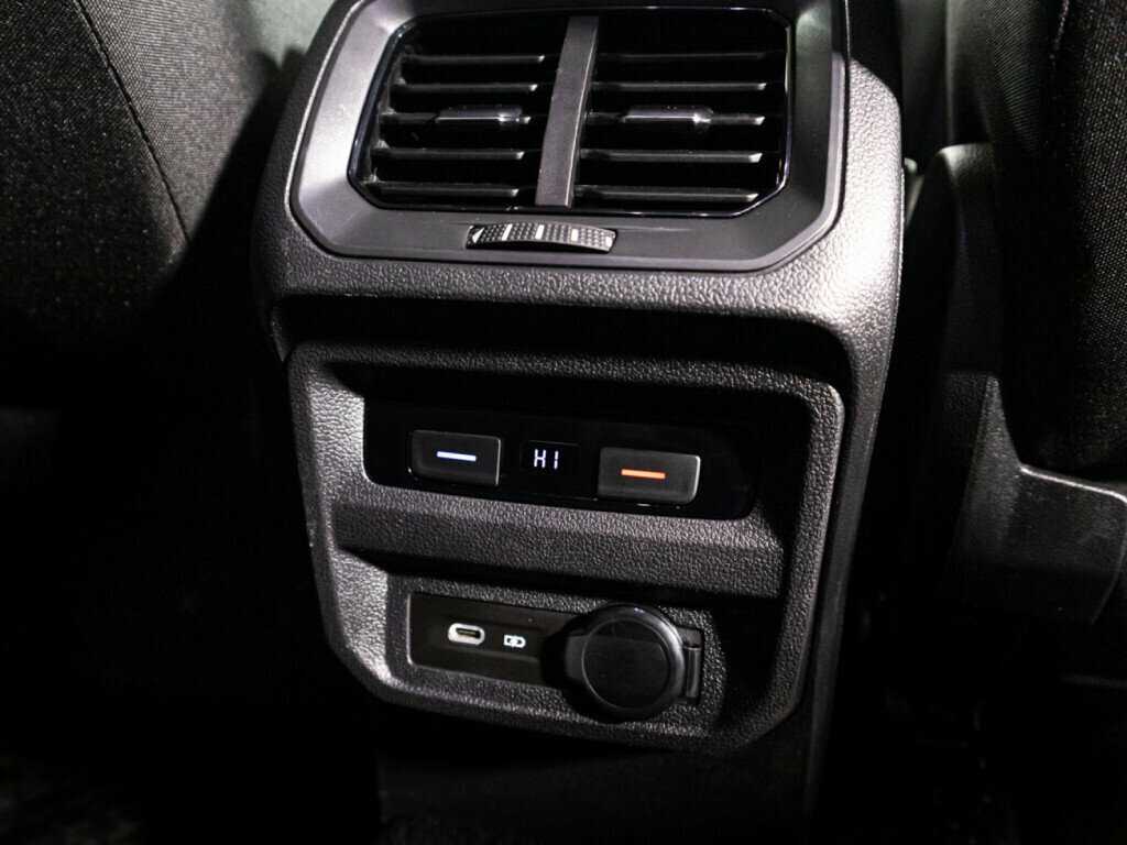 Volkswagen Tiguan с пробегом — 2021 год. Фото: #18