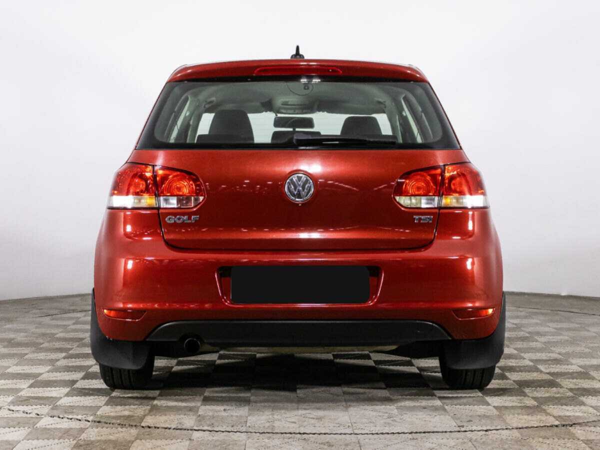 Volkswagen Golf с пробегом — 2011 год. Фото: #5