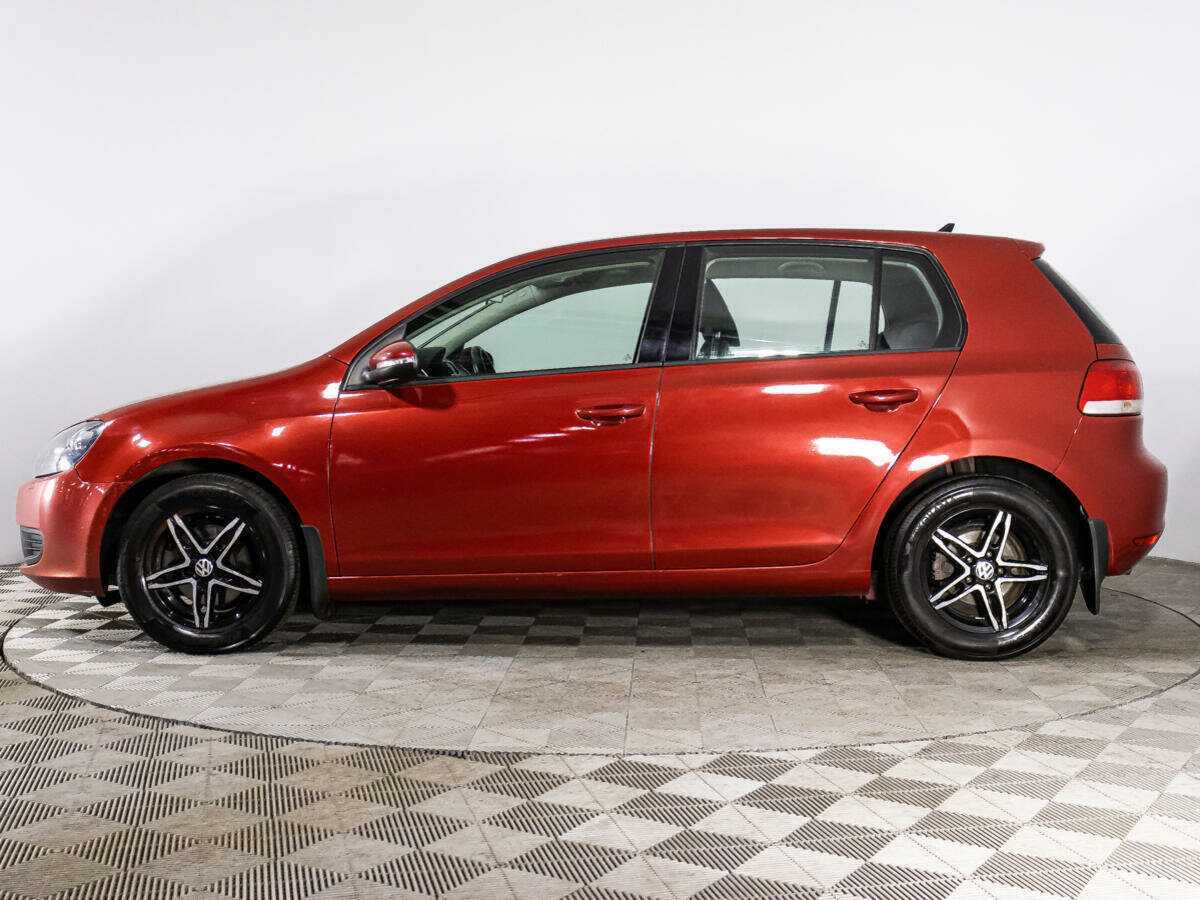 Volkswagen Golf с пробегом — 2011 год. Фото: #7