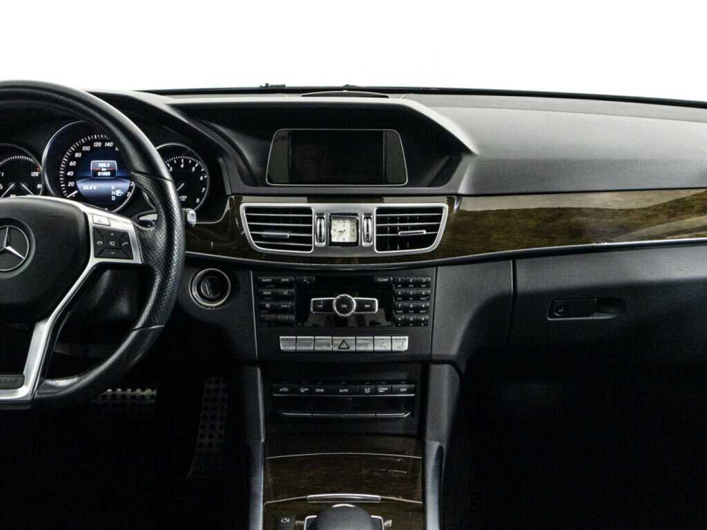 Mercedes-Benz E-Класс с пробегом — 2014 год. Фото: #10