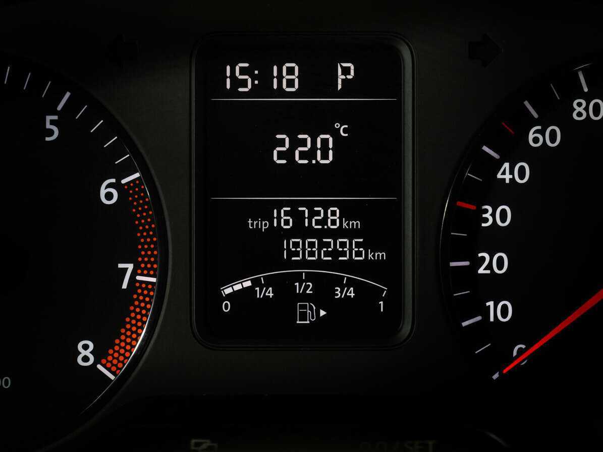 Volkswagen Polo с пробегом — 2010 год. Фото: #13