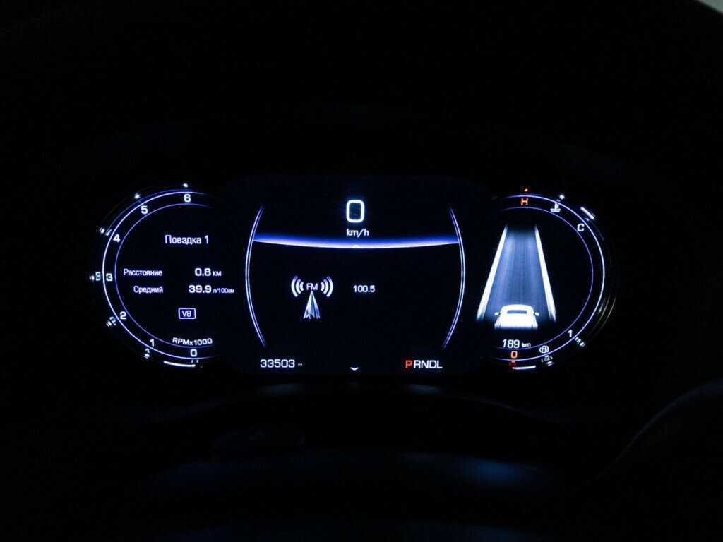 Cadillac Escalade с пробегом — 2018 год. Фото: #11